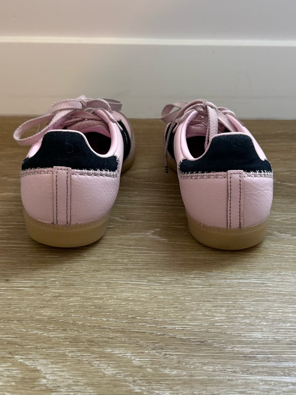 adidas pink suede navy stripe samba size 9 - WORN ONCE - Picture 3 of 7